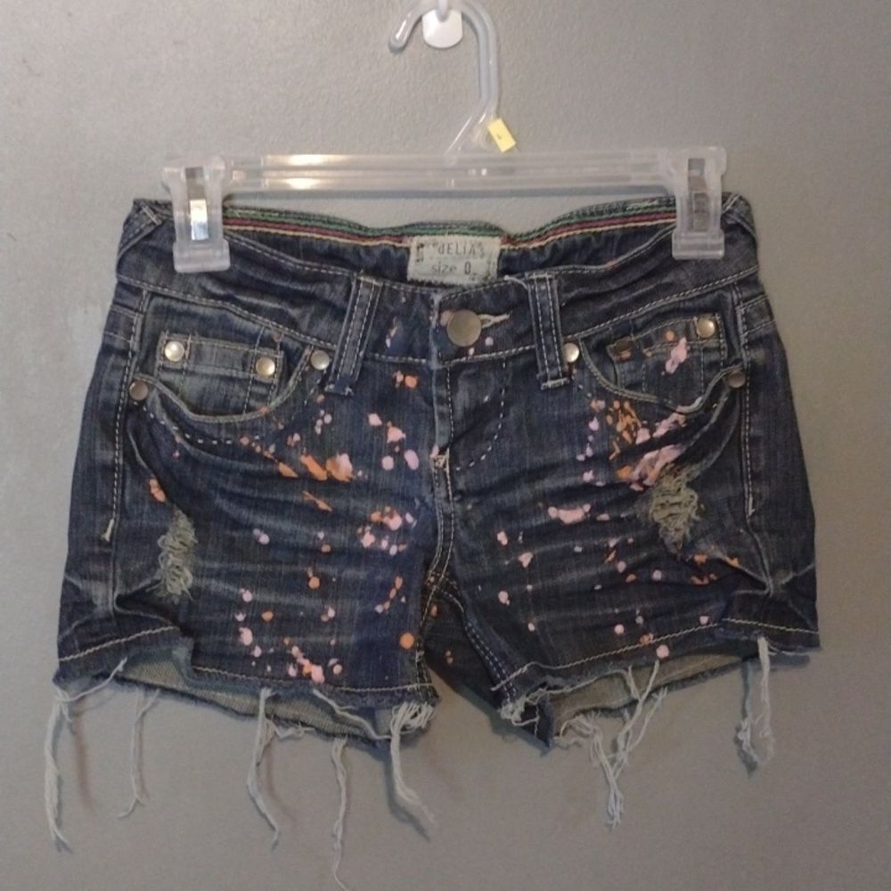 Delia's paint splattered Y2K style size 0 shorts pink orange blue